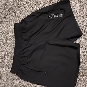 Treign Women's Shorts EUC